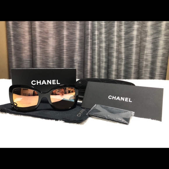Chanel 2018 SS Sunglasses - Picture 3 of 11